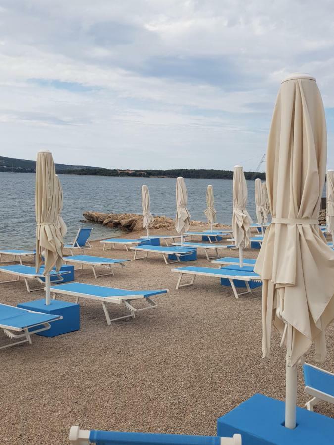 Allure Apartment Kornić Екстериор снимка