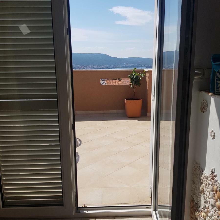 Allure Apartment Kornić Екстериор снимка
